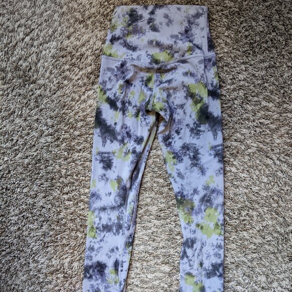 Lululemon Leggings - Picture 1 of 2